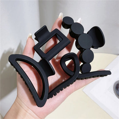 Korean Style Black Large Hair Claws Elegant Acrylic Hairpins Barrette Crab Hair Clips Headwear for Women Girls Hair Accessories
